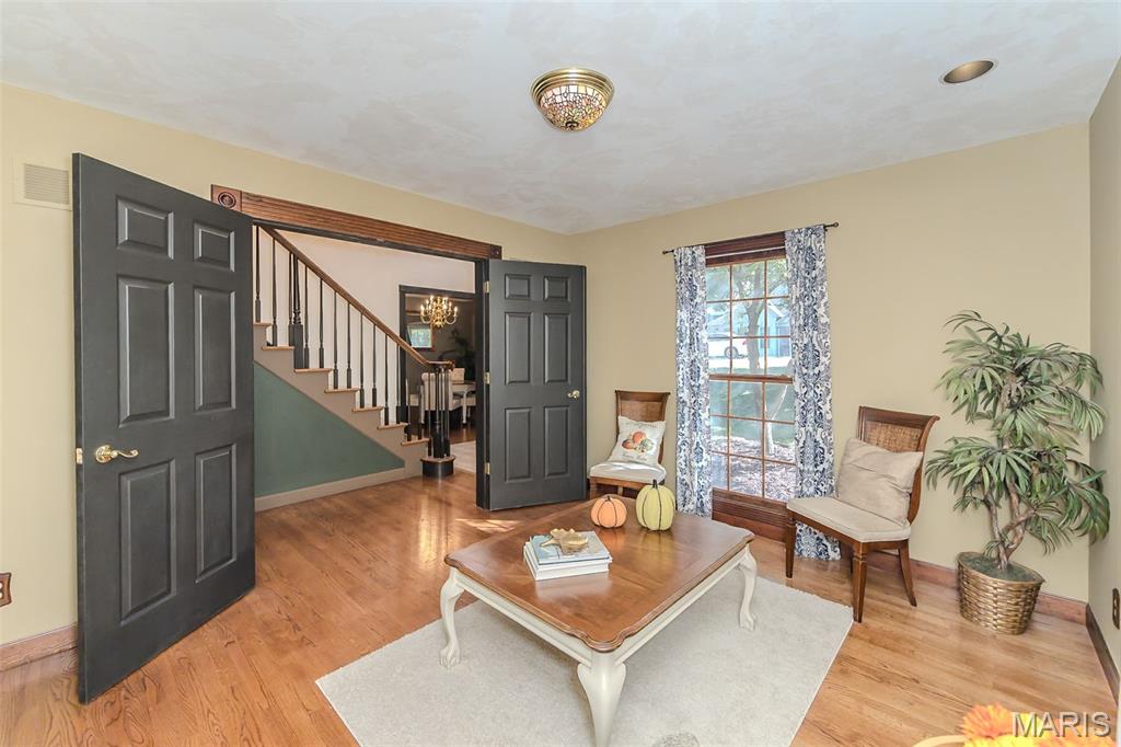727 Heatherstone Drive