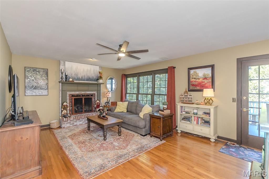 727 Heatherstone Drive