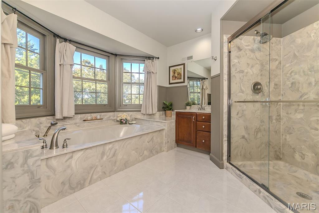 727 Heatherstone Drive