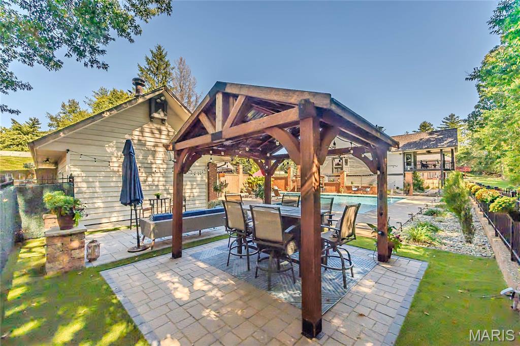 13524 Pine Wood Trail