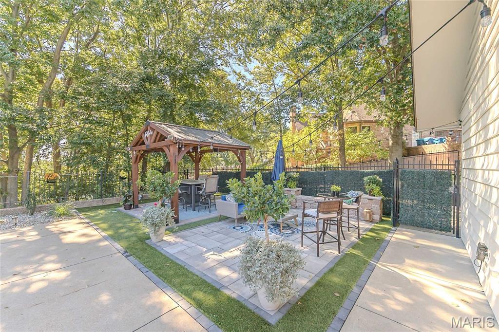 13524 Pine Wood Trail