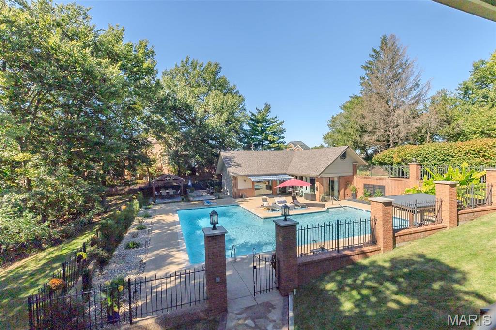 13524 Pine Wood Trail