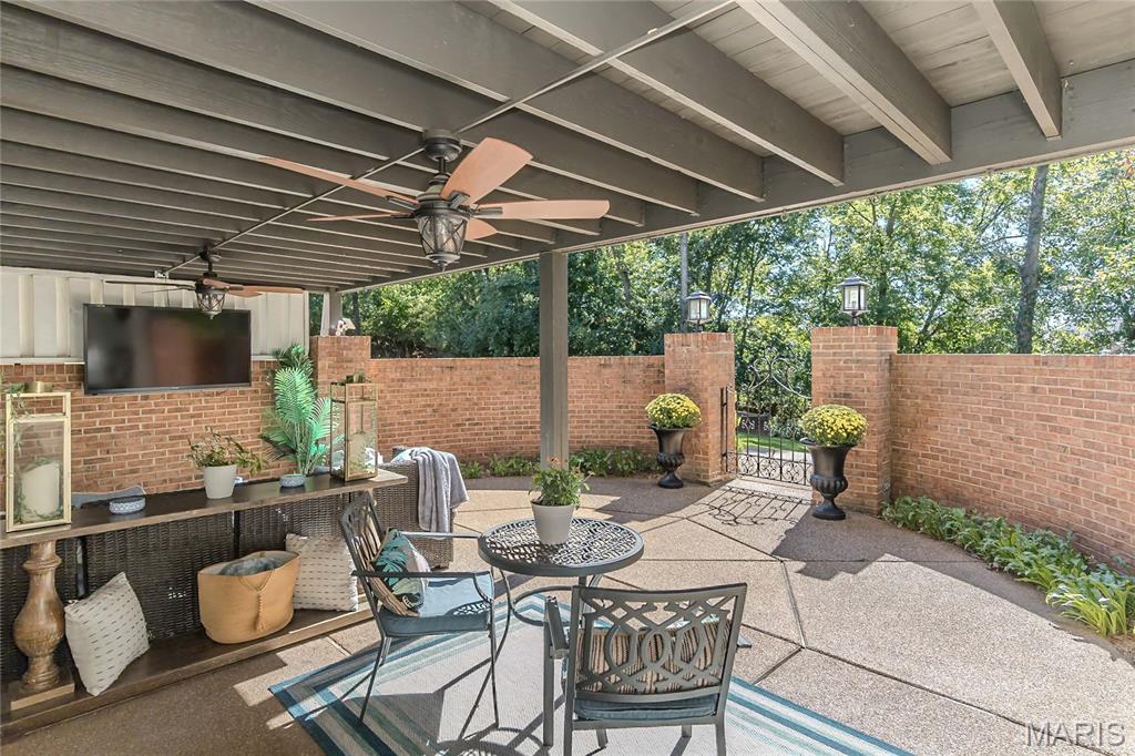 13524 Pine Wood Trail