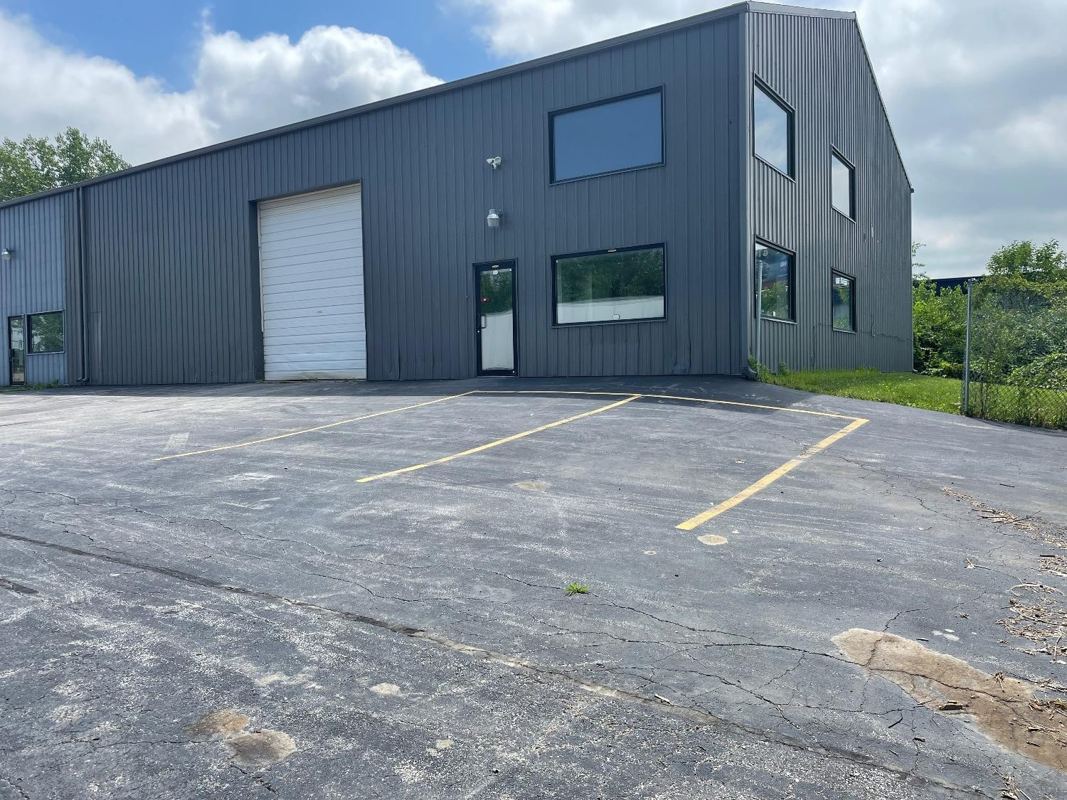 8774 Louisiana Street