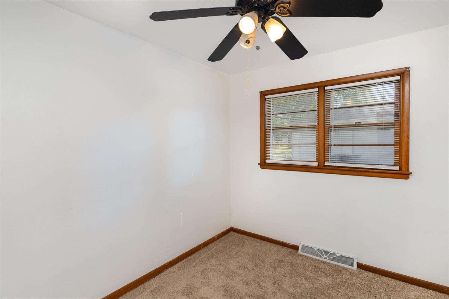 207 Woodland Drive