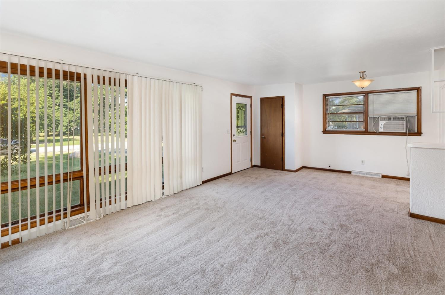 207 Woodland Drive
