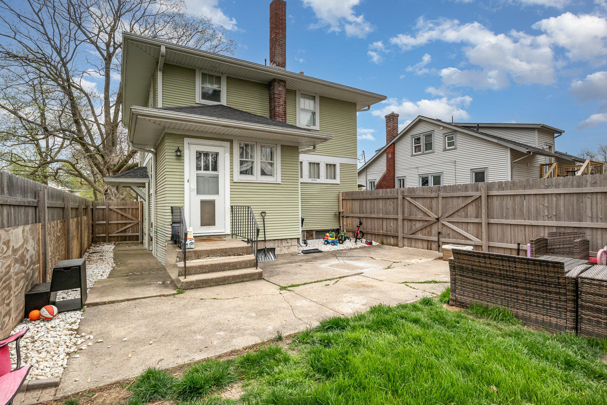 309 N Court Street