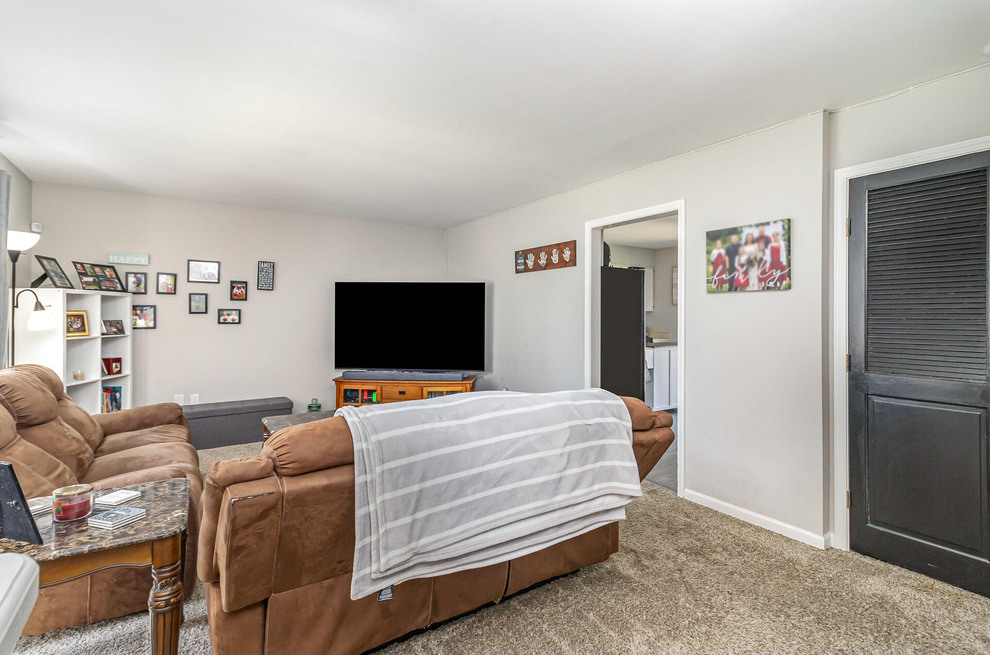 1506 Capri Lane