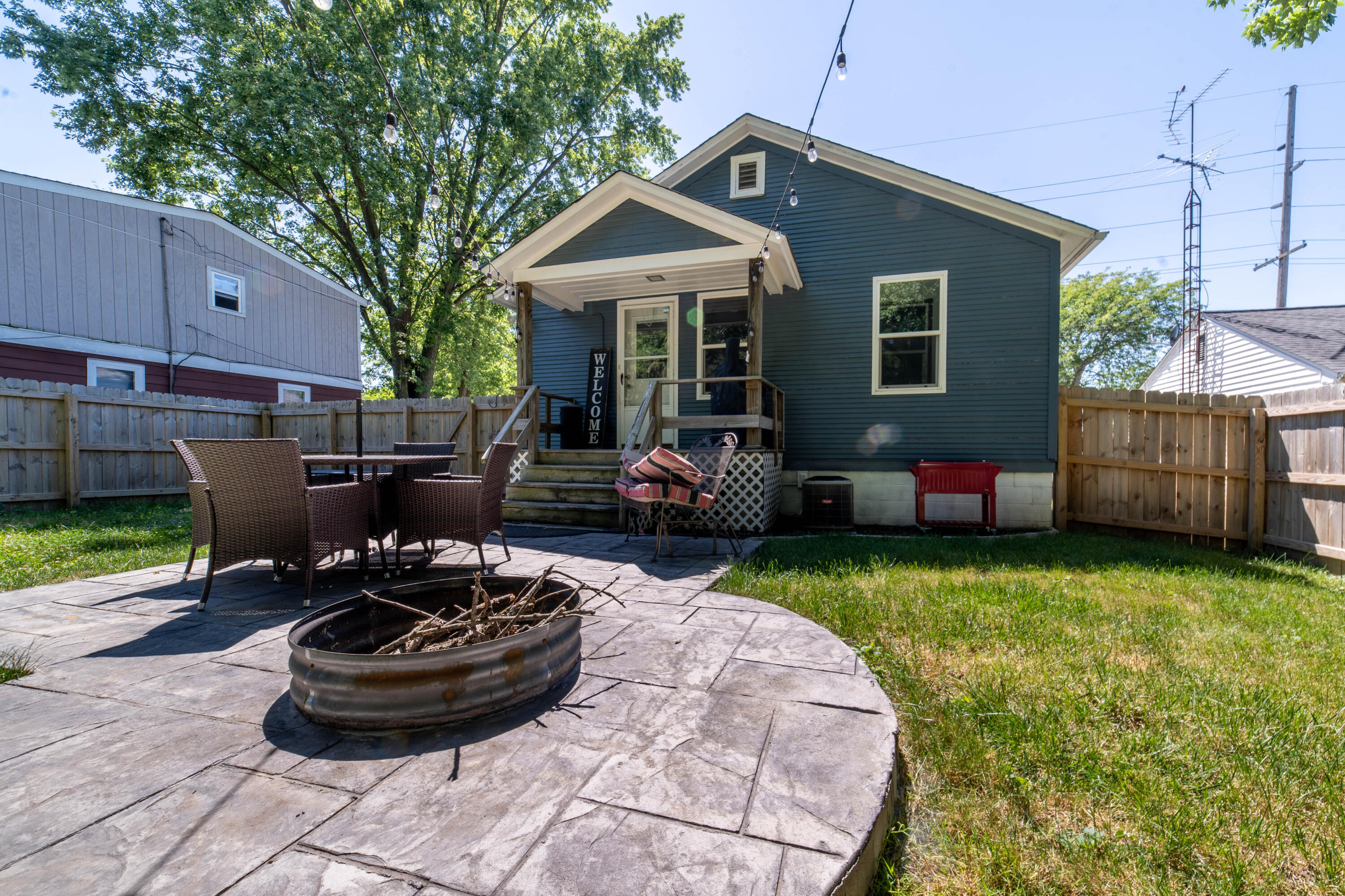 208 Harrington Avenue