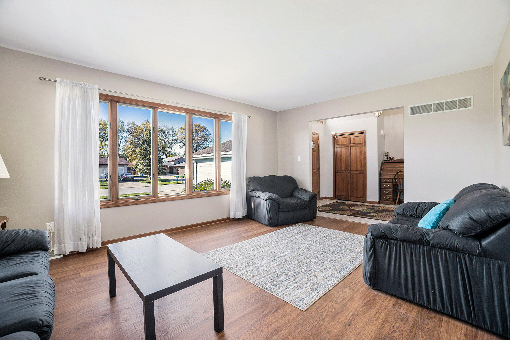 925 Brooke Lane