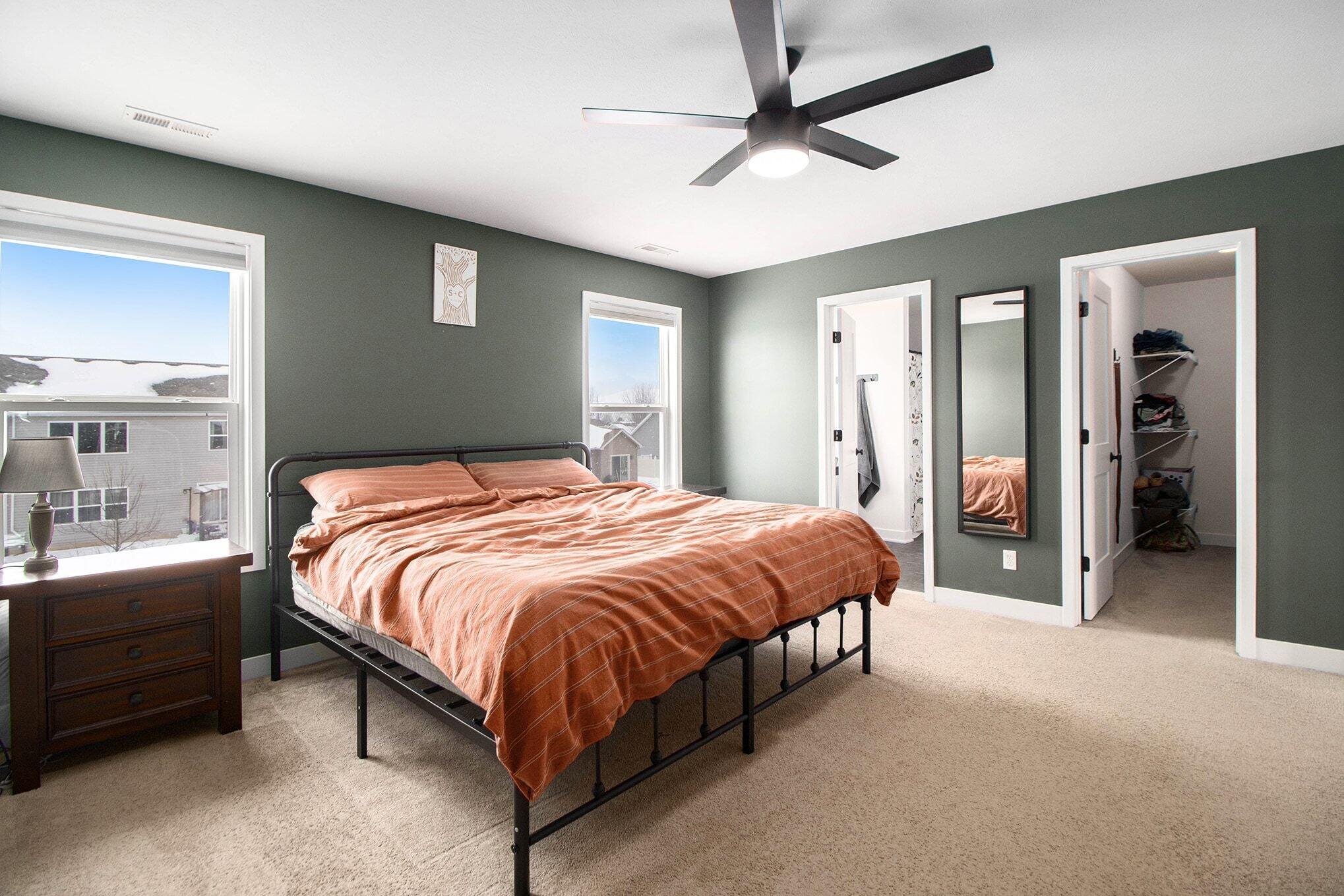 528 Hampton Manor Court