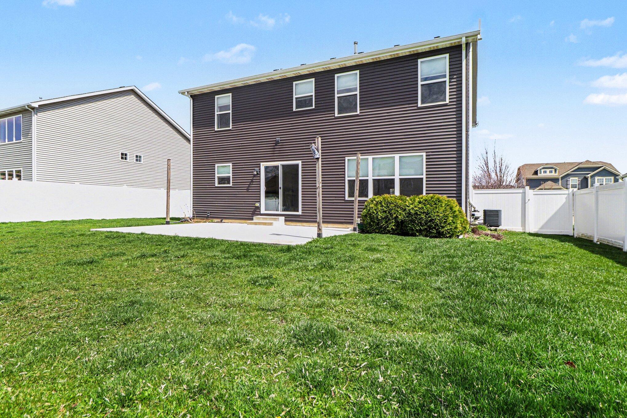 528 Hampton Manor Court