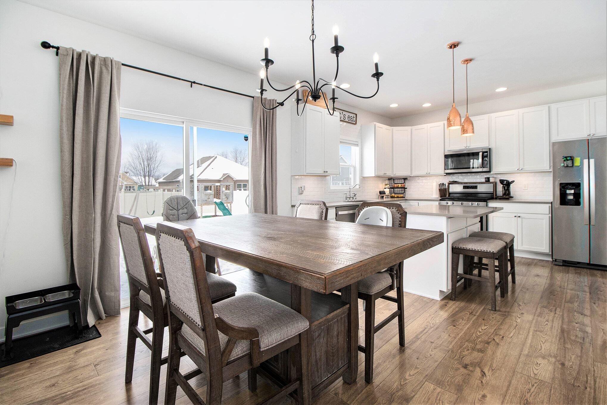 528 Hampton Manor Court