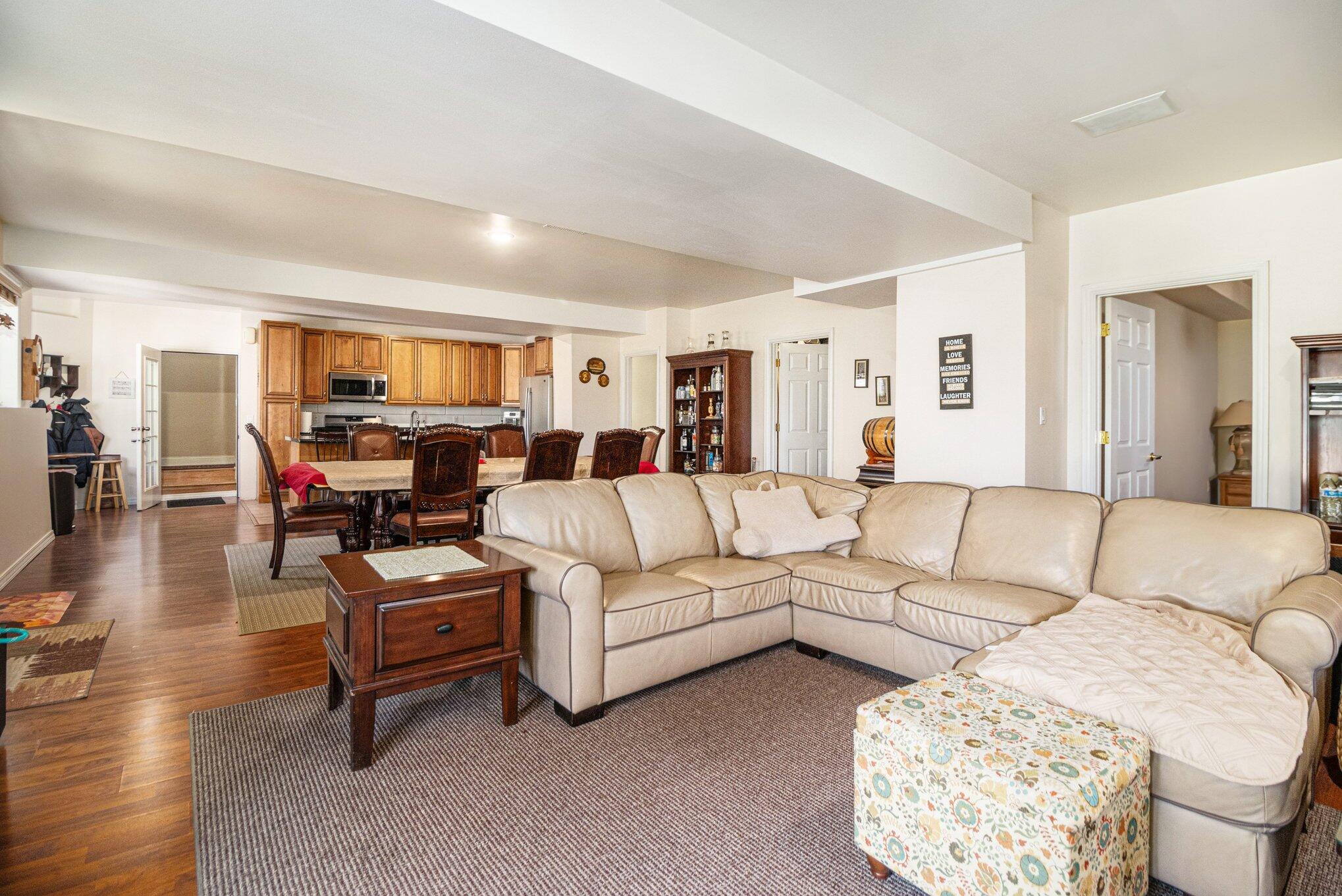 9011 Park Valley Court