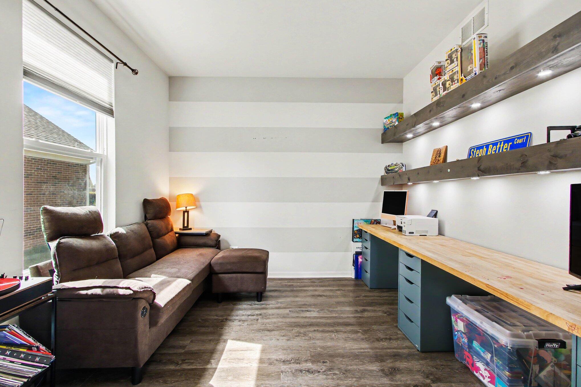 9172 Briar Lane