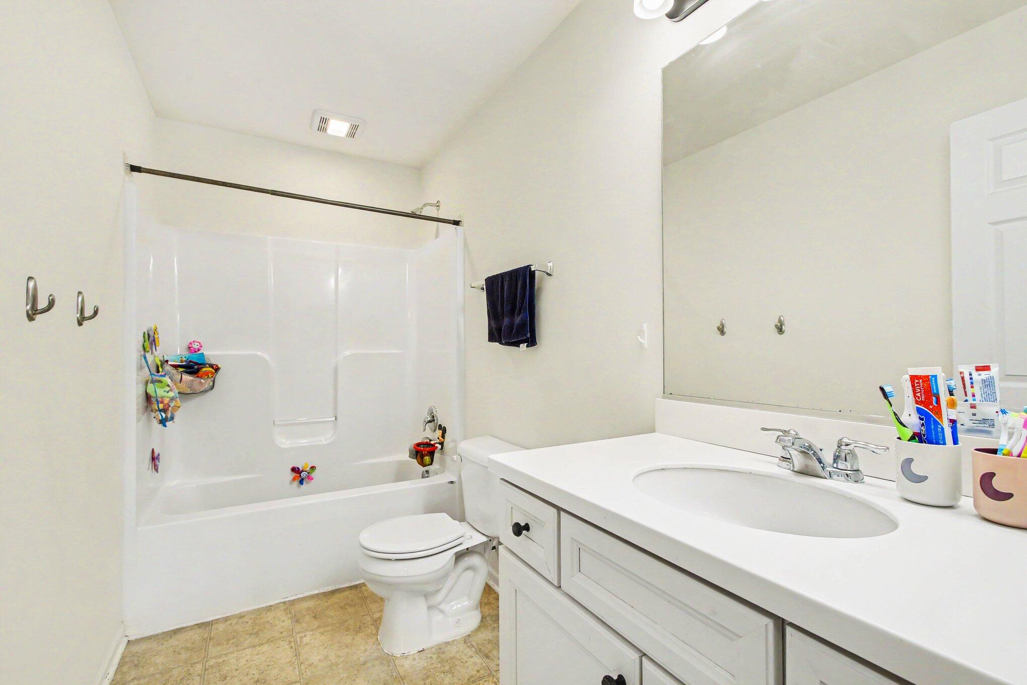 9172 Briar Lane