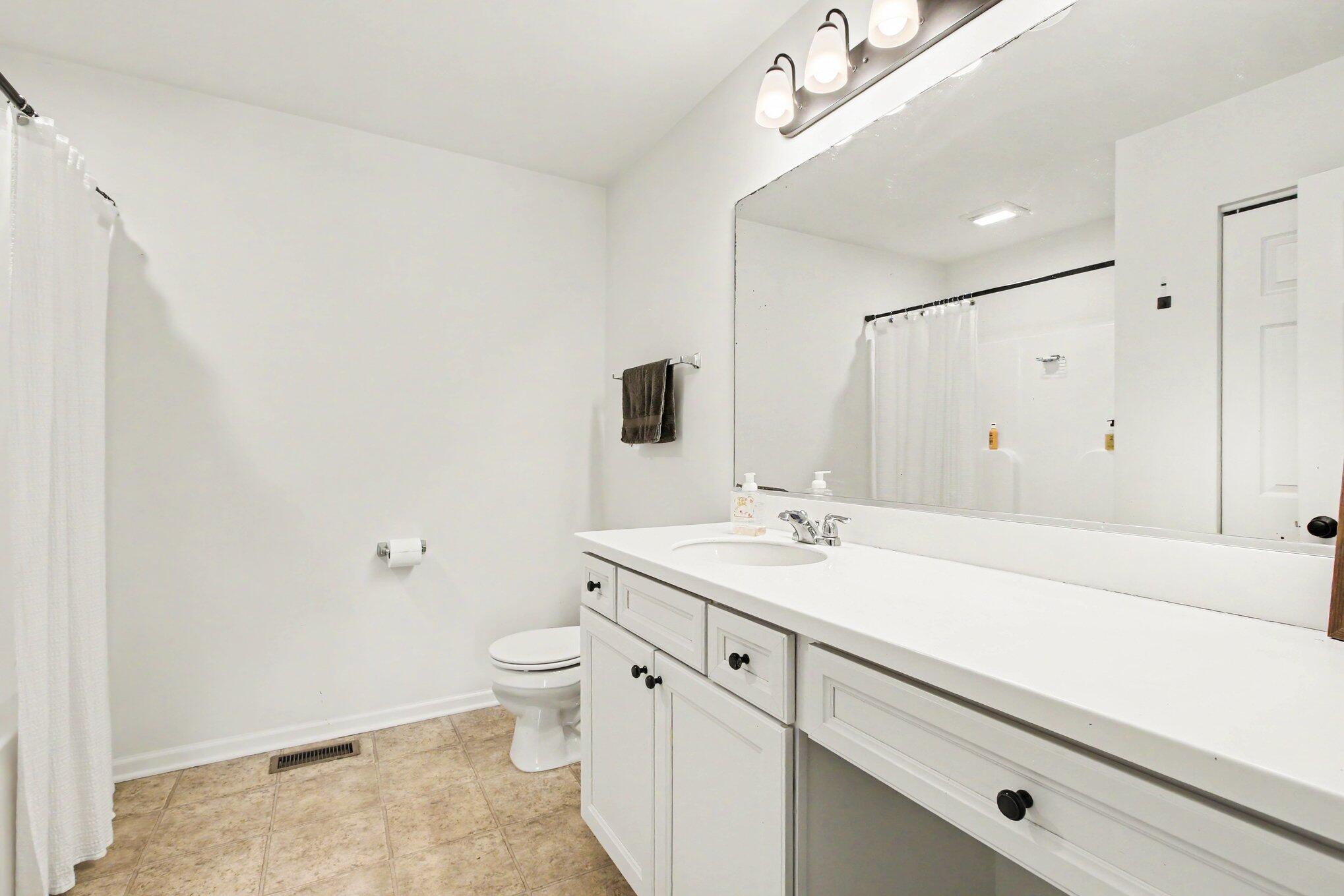 9172 Briar Lane