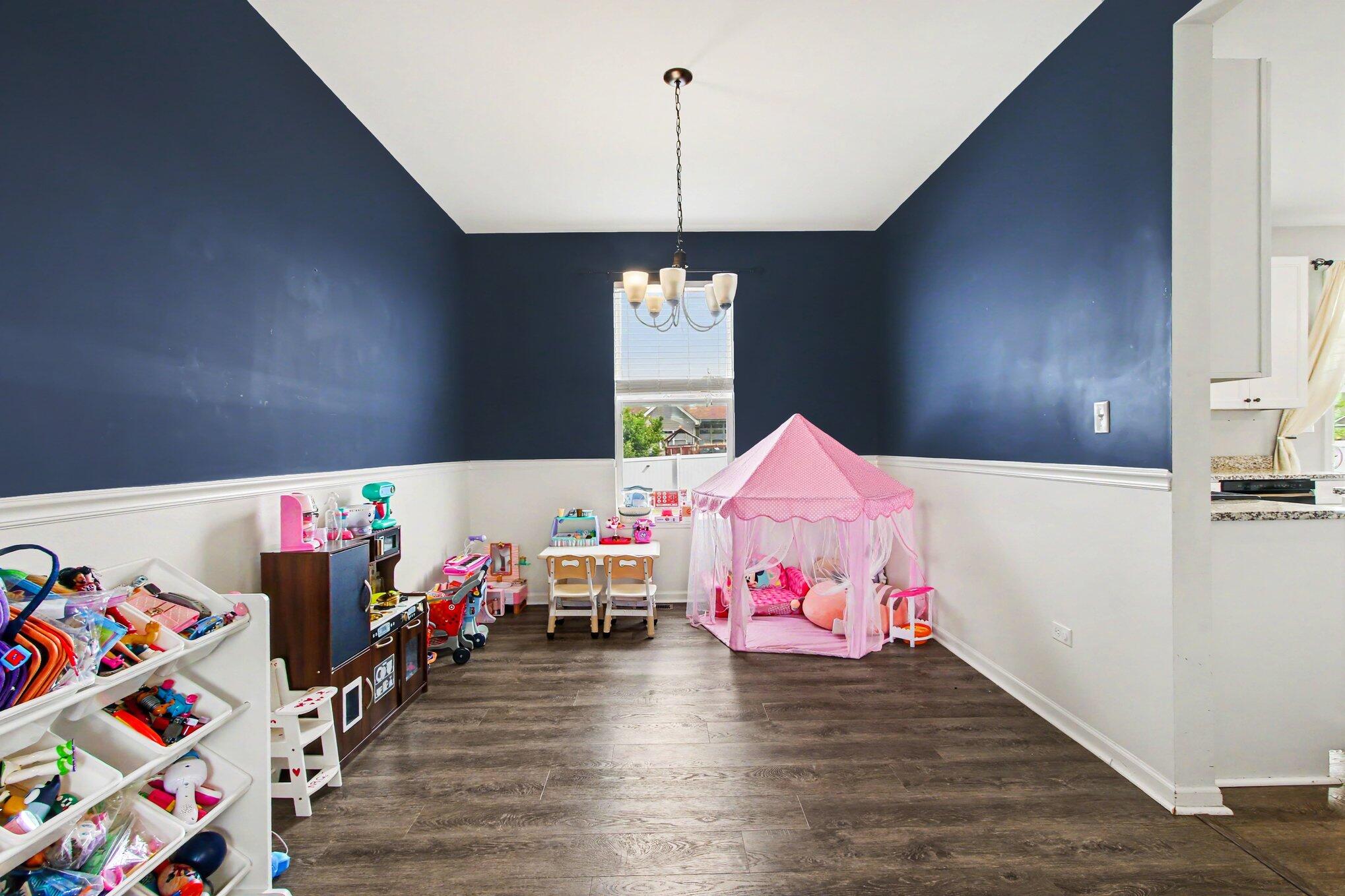 9172 Briar Lane