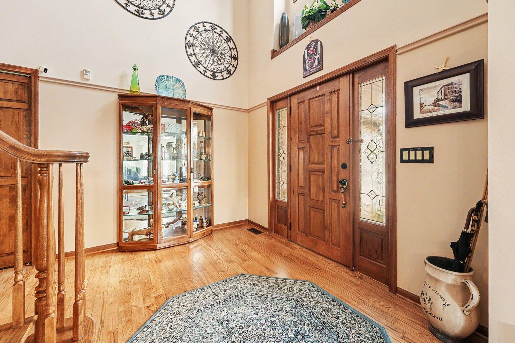 9260 Franklin Drive