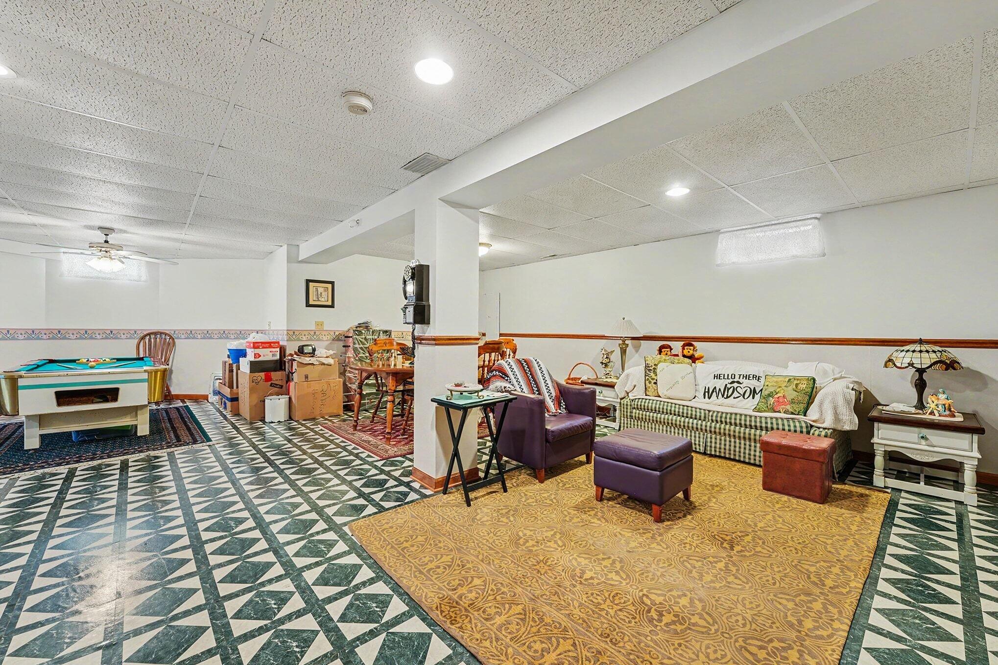 9260 Franklin Drive