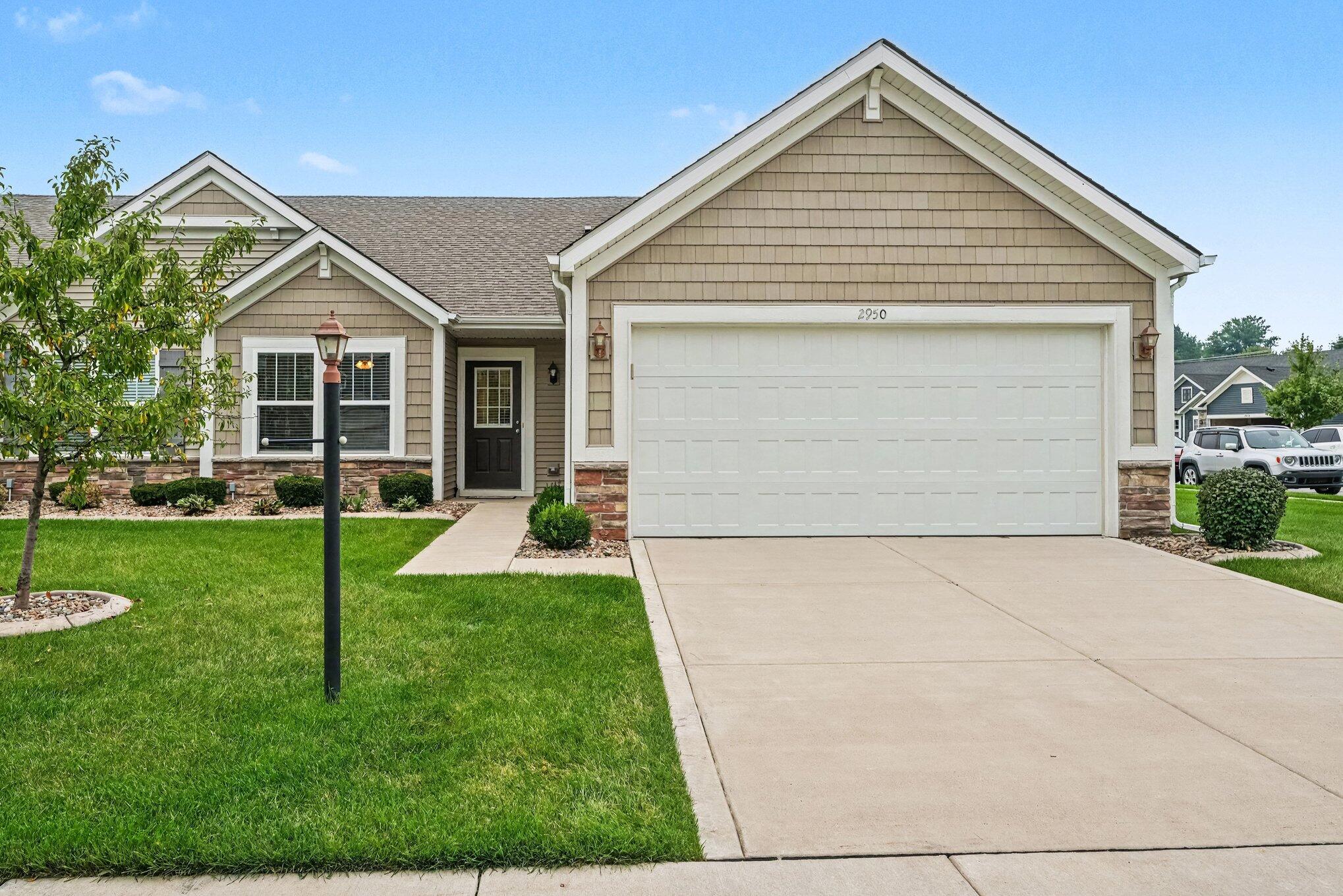 2950 Daintree Way