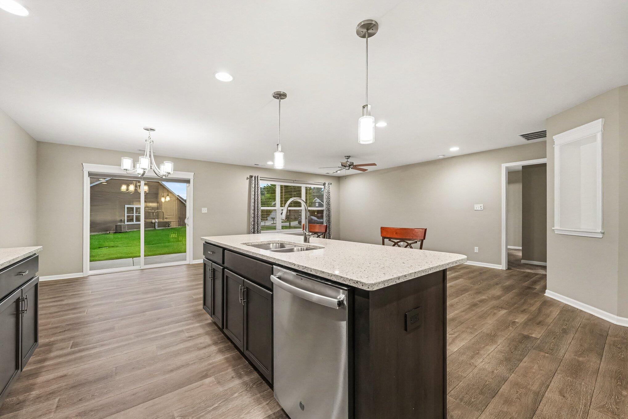 2950 Daintree Way