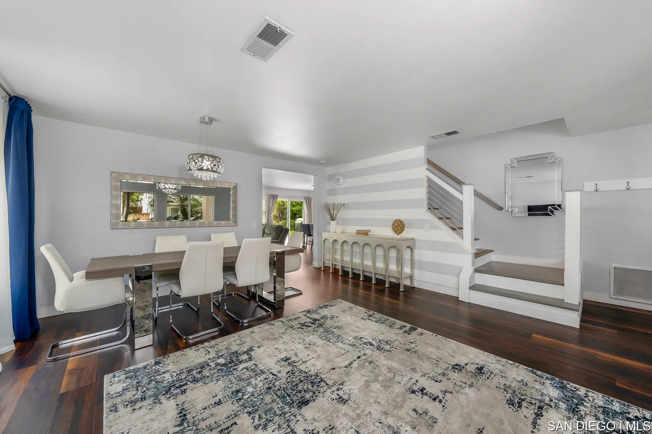 2648 Noble Canyon Rd