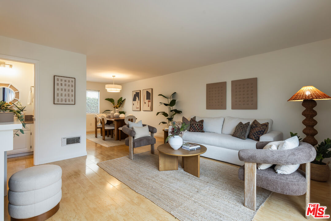 1447 Franklin St Unit: 2