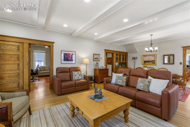 1331 N Wahsatch Avenue