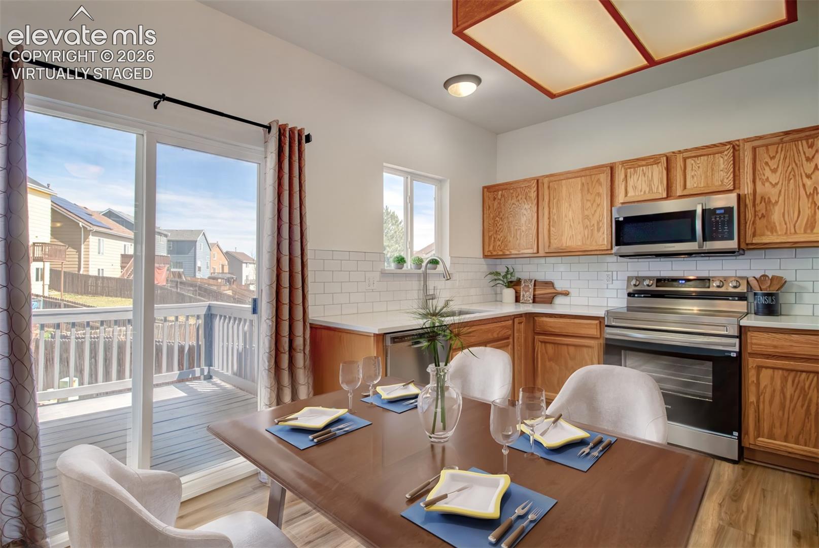 5024 PRAIRIE GRASS Lane