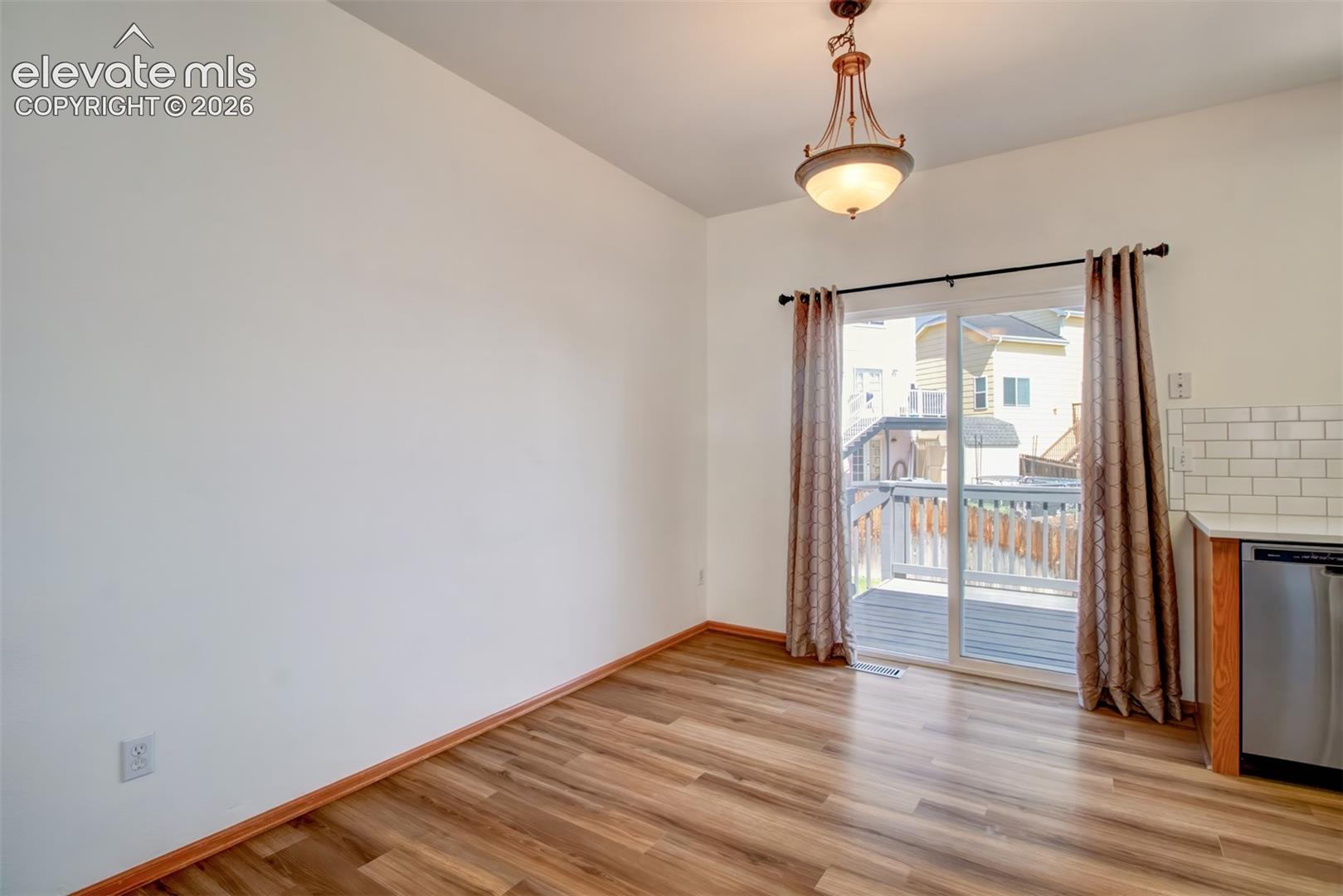 5024 PRAIRIE GRASS Lane
