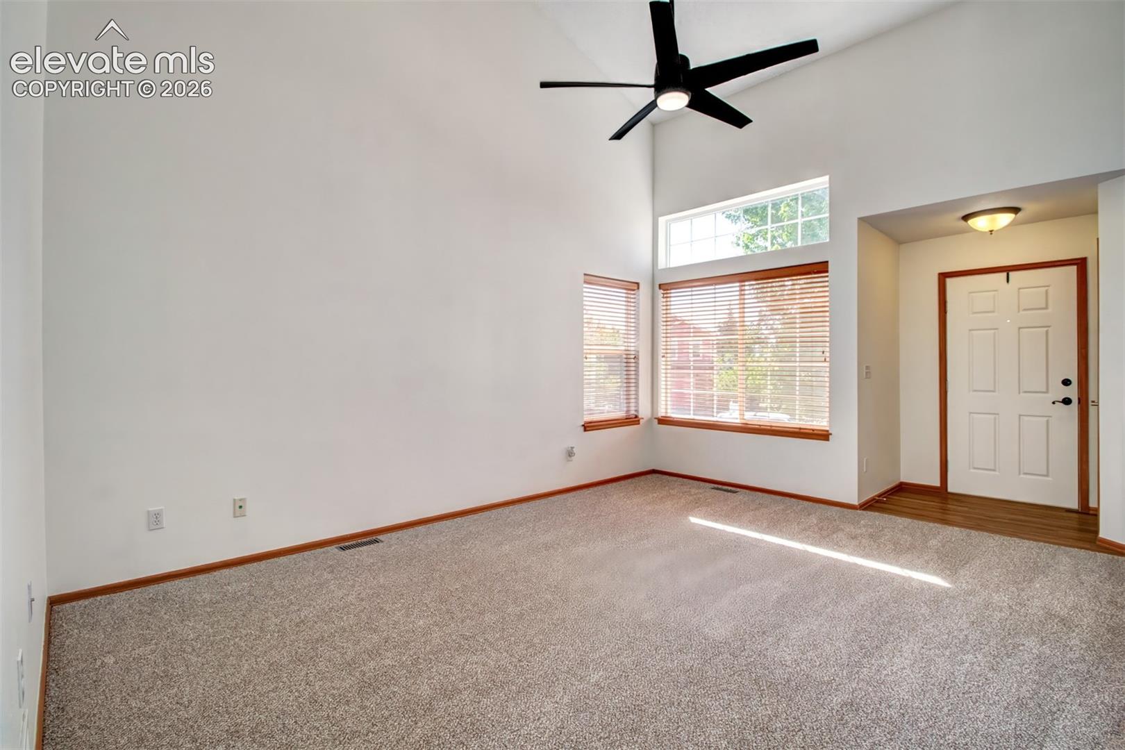5024 PRAIRIE GRASS Lane