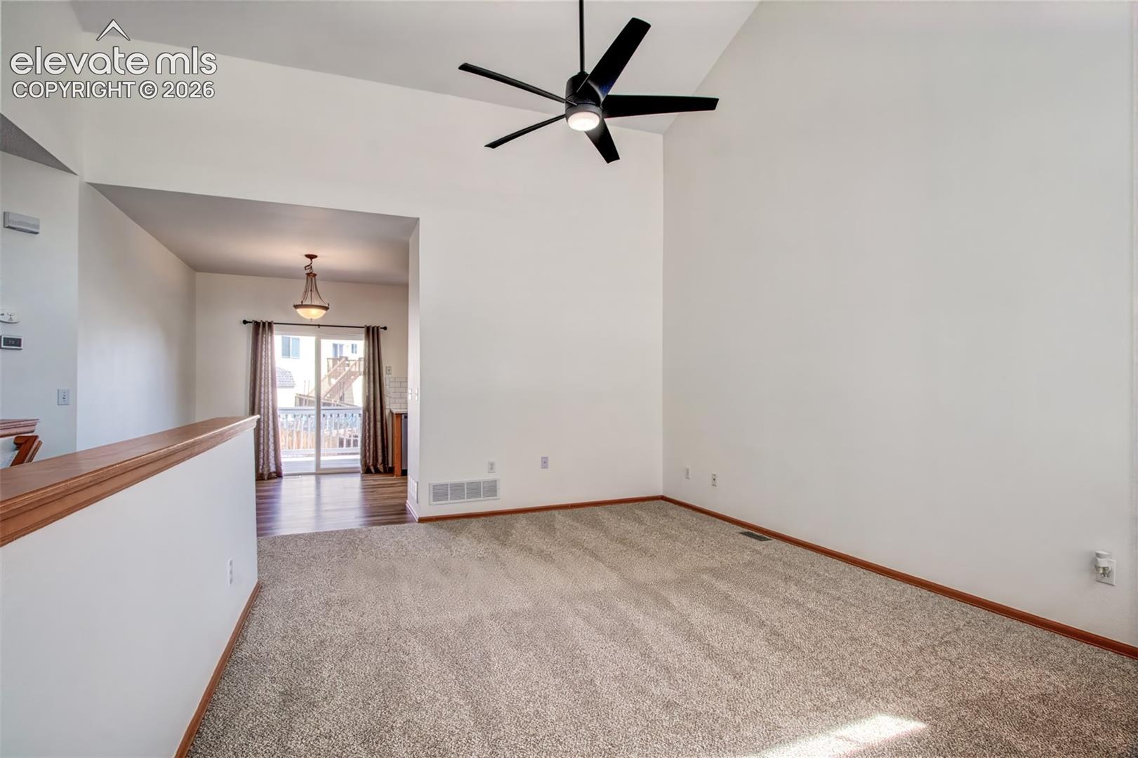 5024 PRAIRIE GRASS Lane