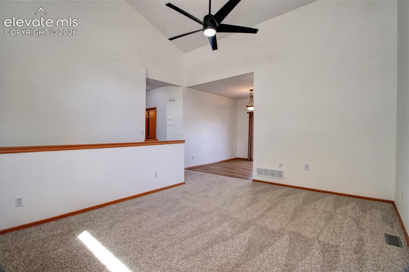 5024 PRAIRIE GRASS Lane