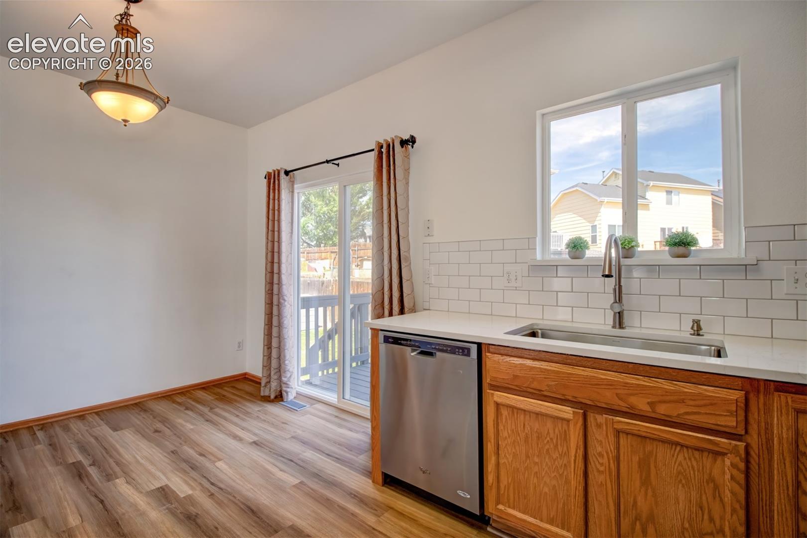 5024 PRAIRIE GRASS Lane