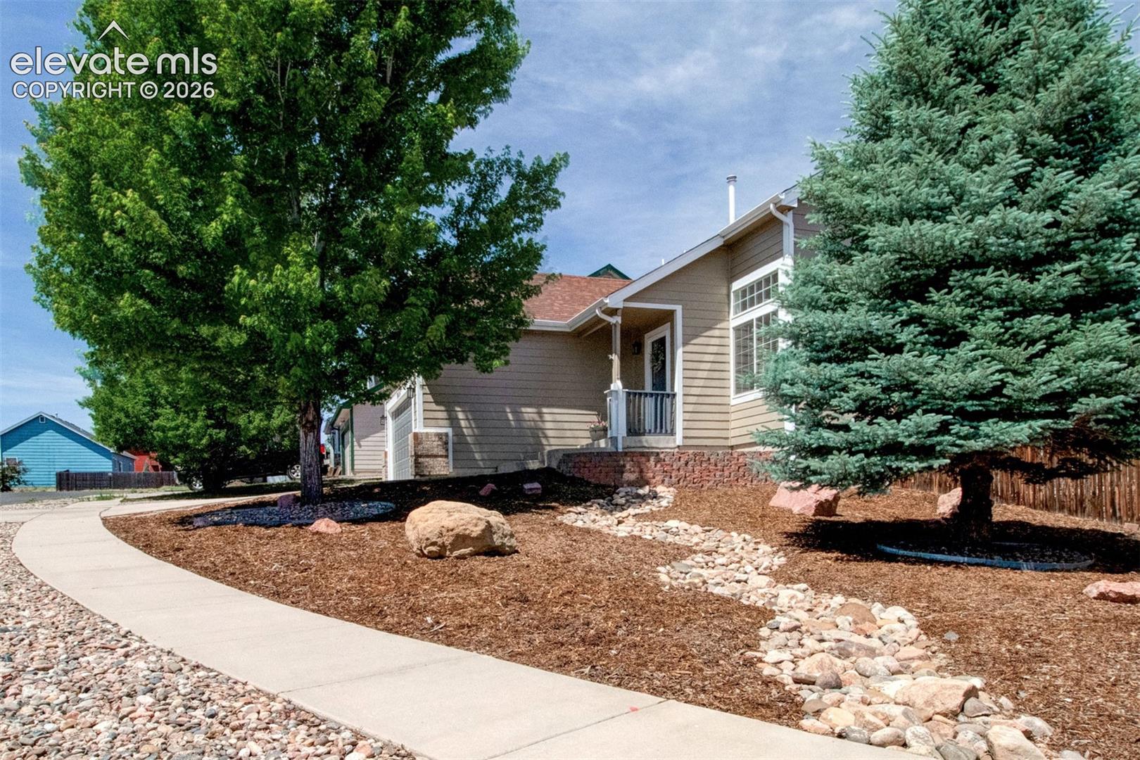 5024 PRAIRIE GRASS Lane