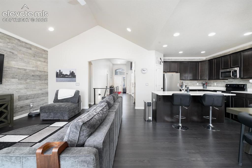 6790 Phantom Way