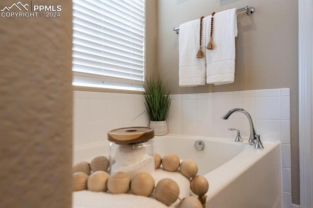 3605 Vineyard Circle