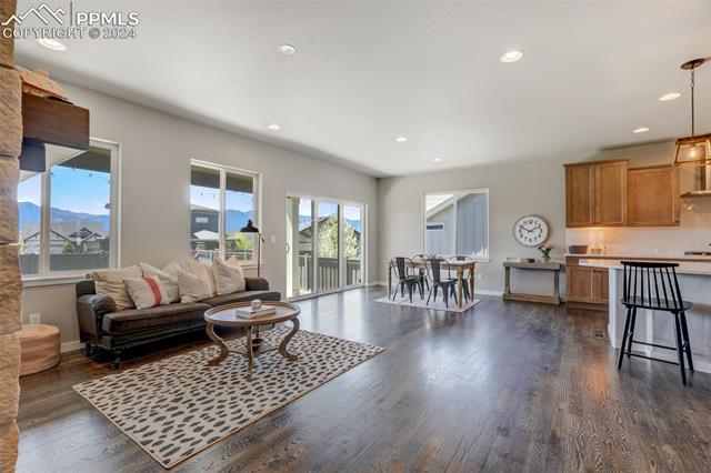 1017 Barbaro Terrace