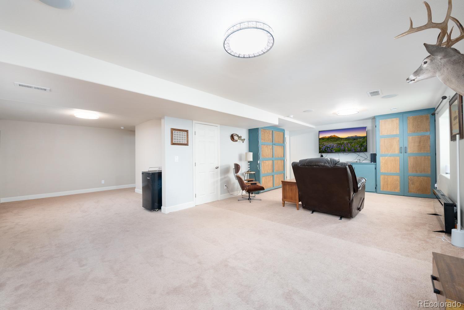 10572 Deer Meadow Circle