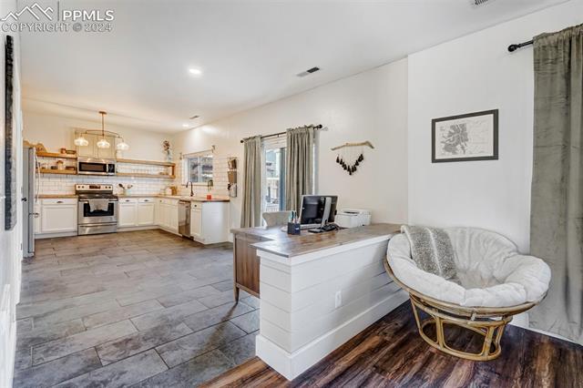 9440 Pony Gulch Way