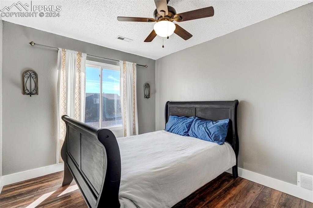 9440 Pony Gulch Way