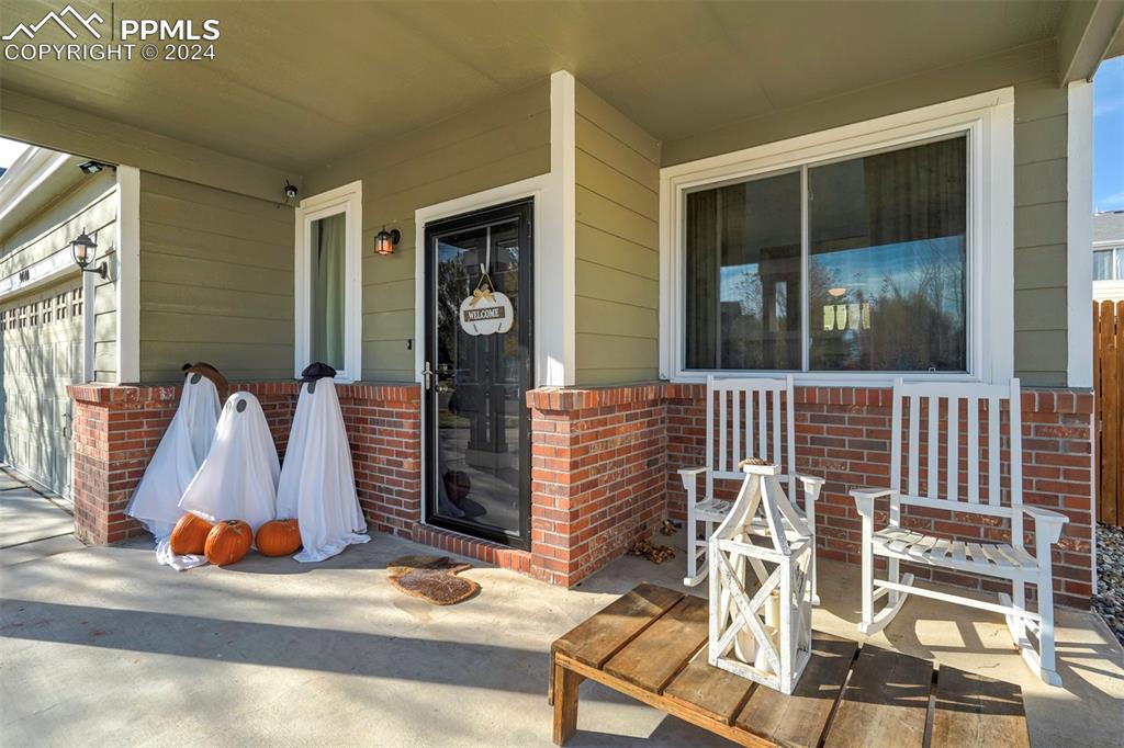 9440 Pony Gulch Way
