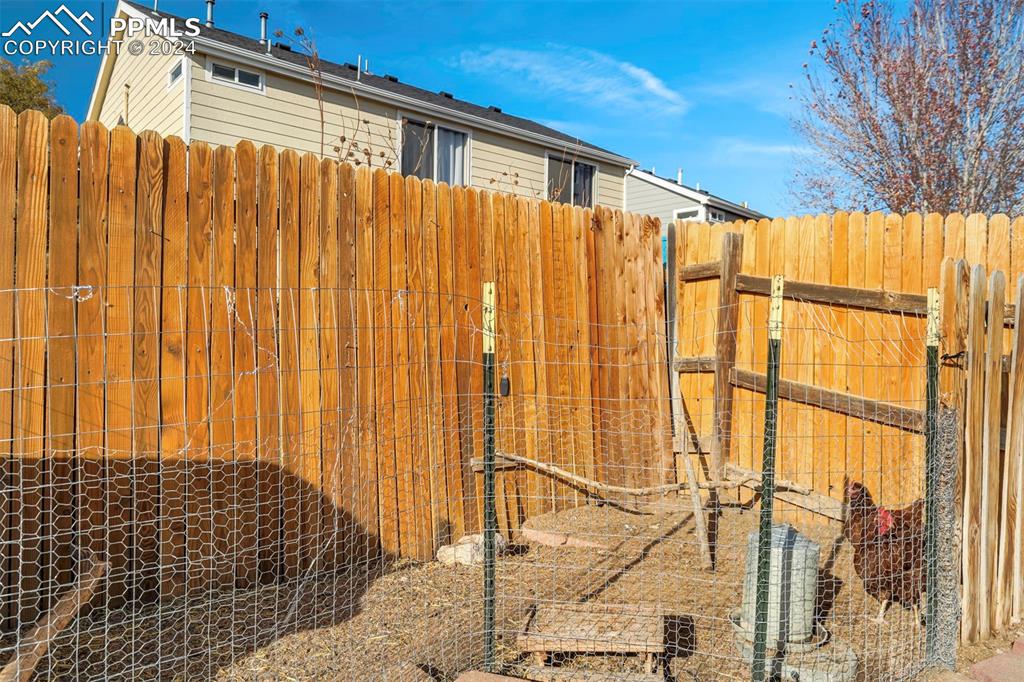 9440 Pony Gulch Way