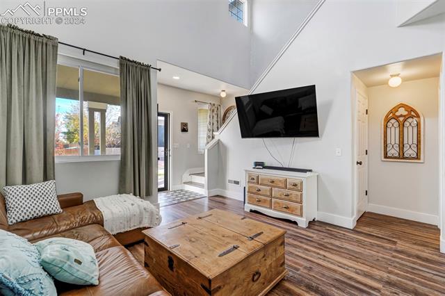 9440 Pony Gulch Way
