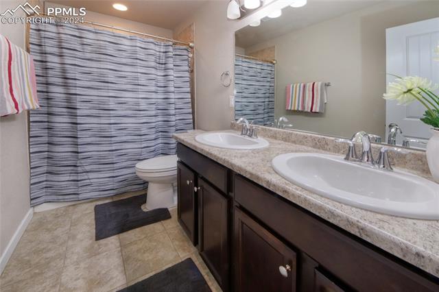 1699 Derbyshire Street