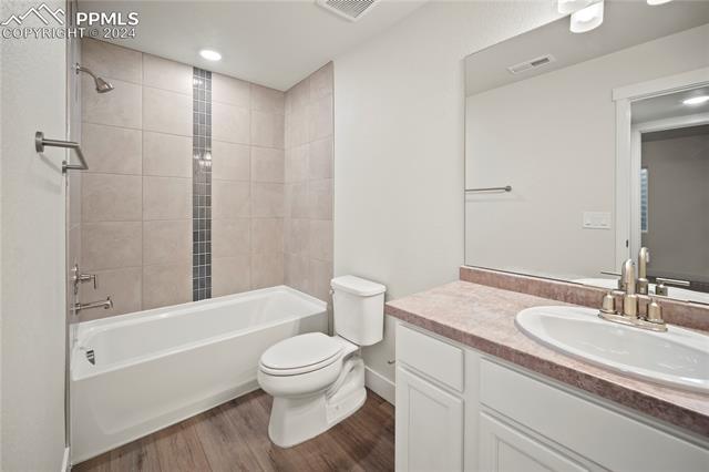 8110 Yellowleaf Place