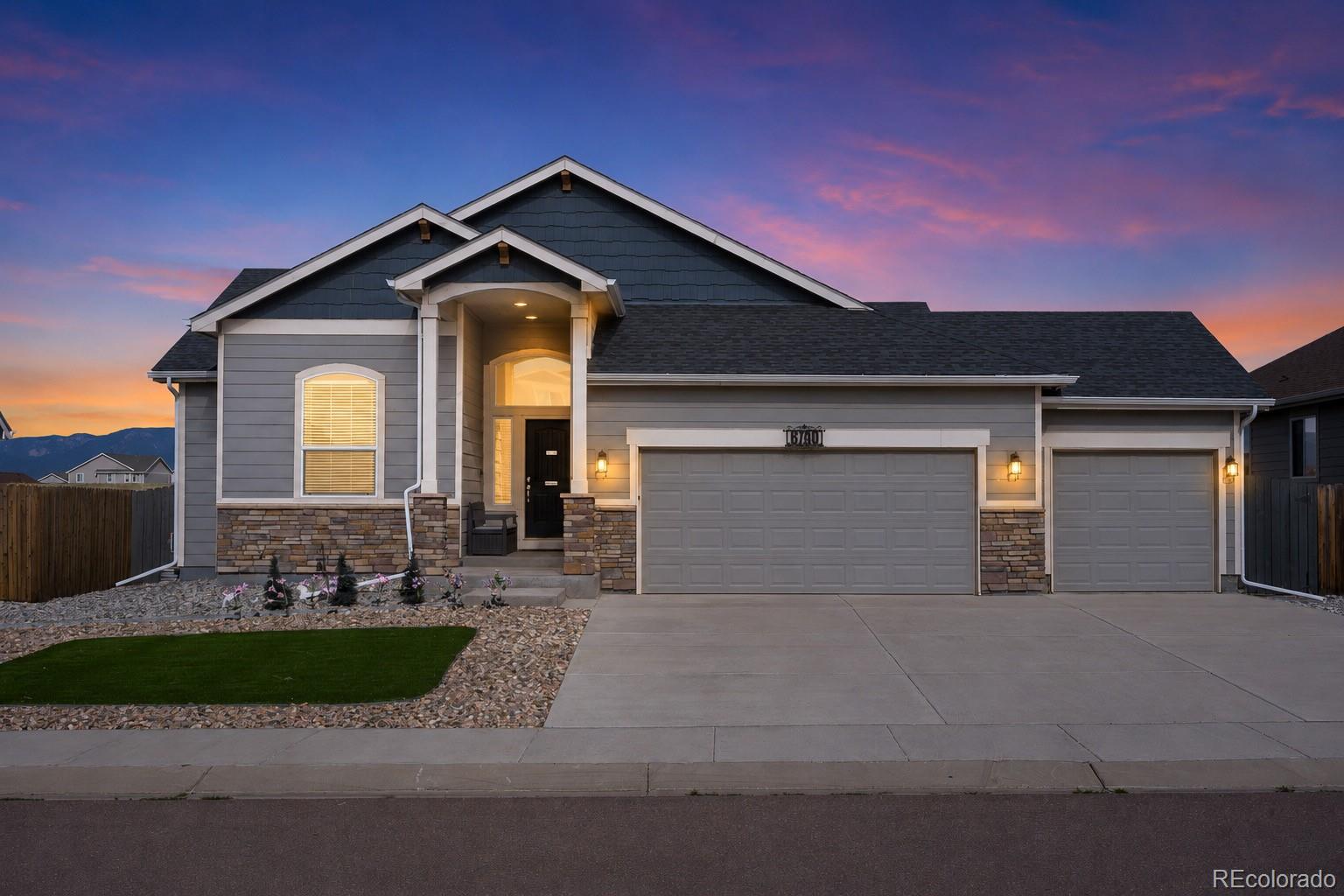 6790 Phantom Way