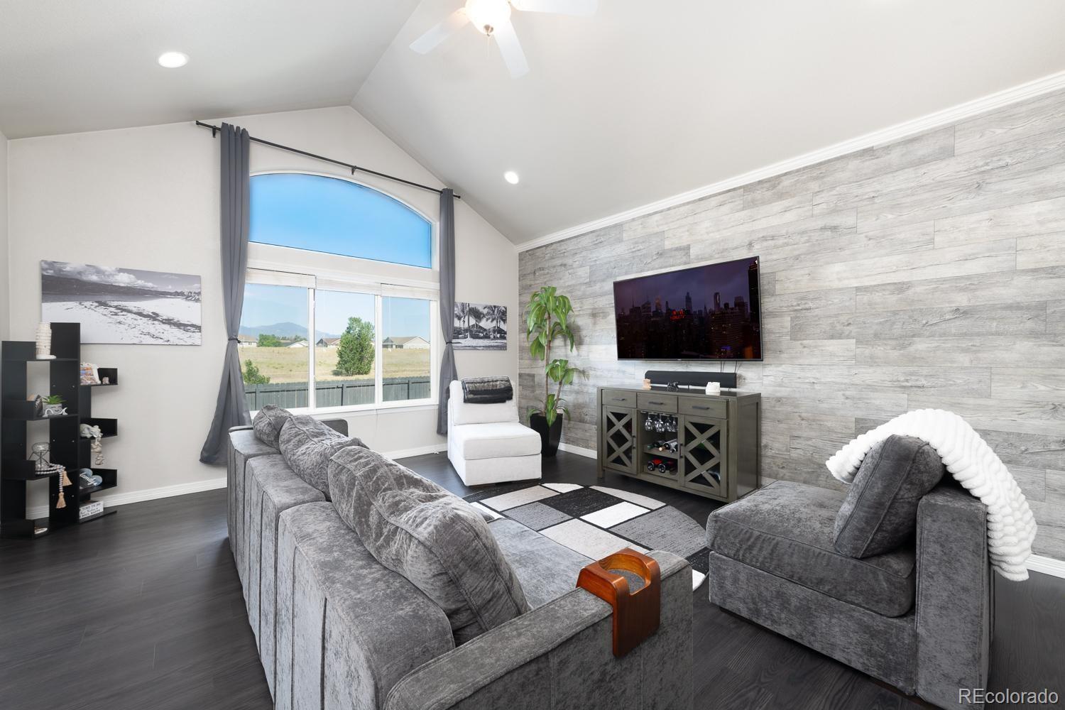 6790 Phantom Way