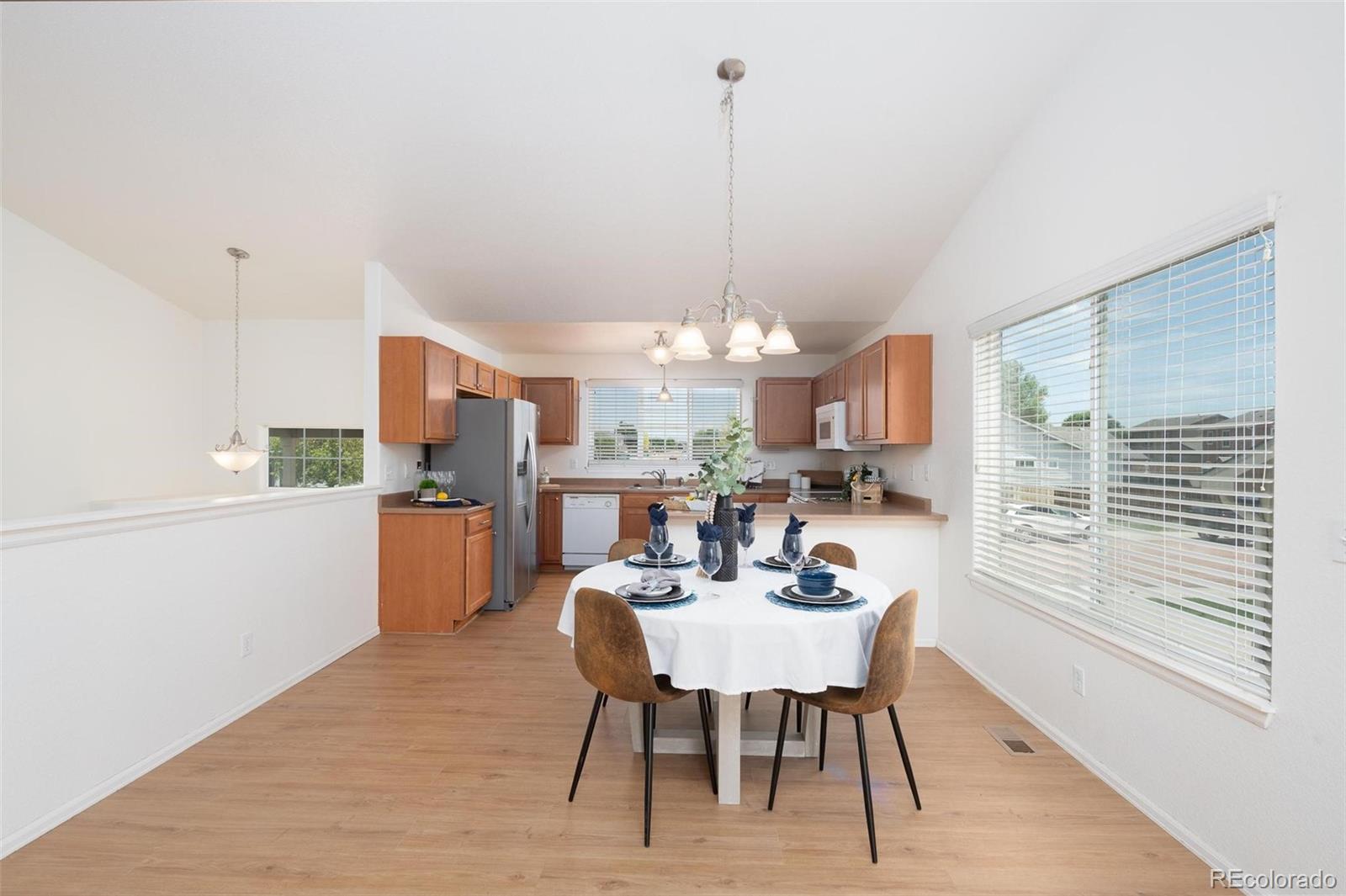 6220 Roundup Butte Street